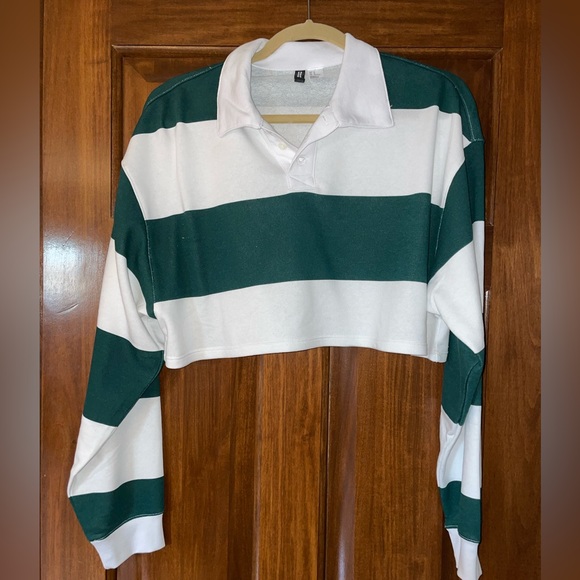 H&M Tops - H&M Cropped Rugby Long Sleeve